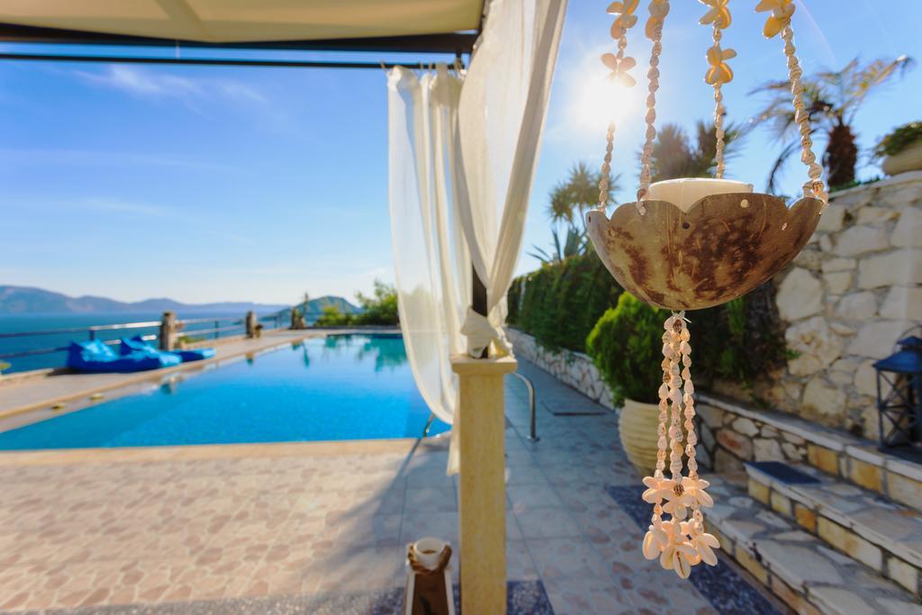 Villa Akros And Suites Keri Zewnętrze zdjęcie