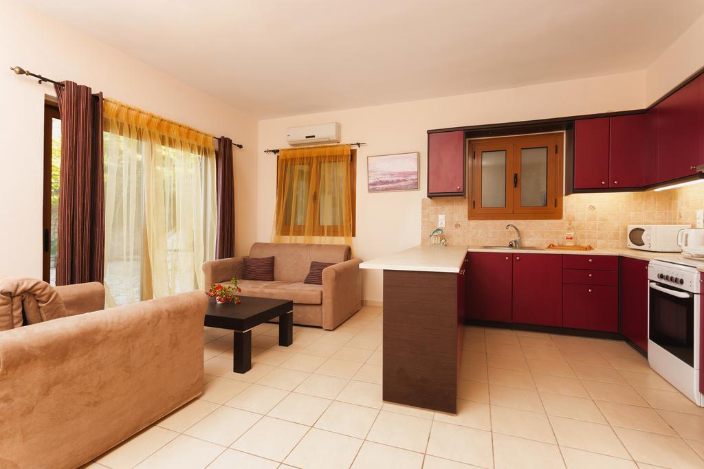 Villa Akros And Suites Keri Zewnętrze zdjęcie