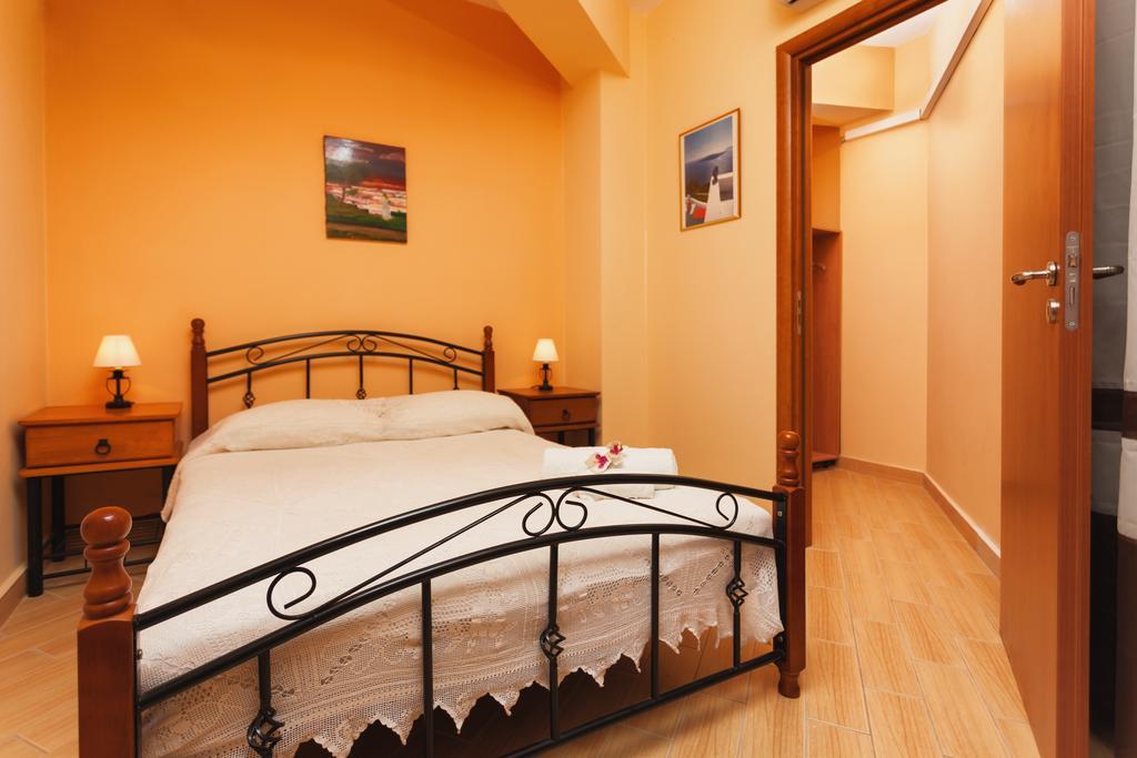 Villa Akros And Suites Keri Zewnętrze zdjęcie